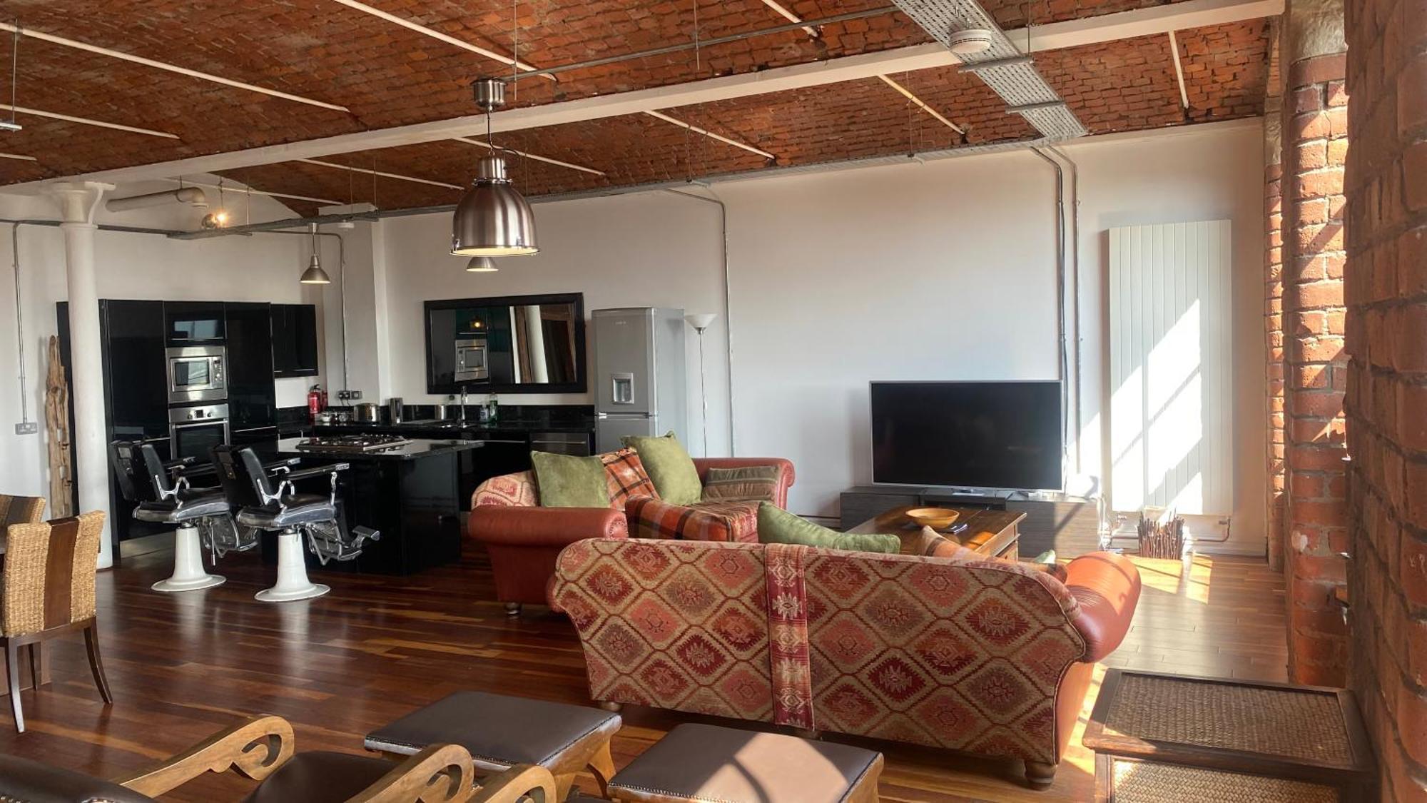 Loft Apartment Port Glasgow Bagian luar foto